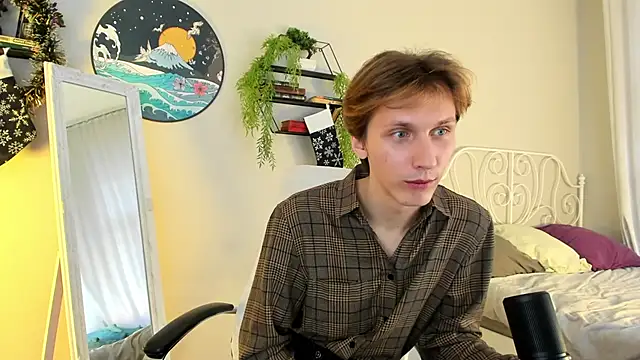 Snapshot of Adrian_Di chatting on 01-09-25, 06:38 Adrian Di online show from 01-09-25, 06:38