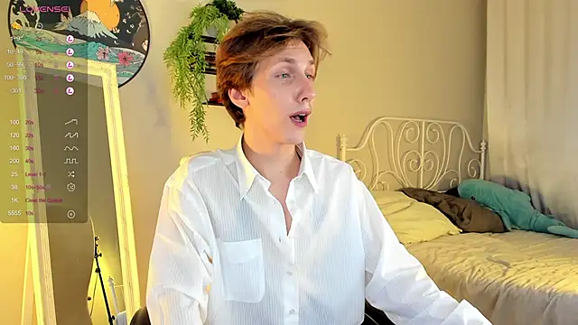 Snapshot of Adrian_Di chatting on 01-15-25, 07:01 Adrian Di online show from 01-15-25, 07:01