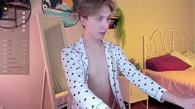 Snapshot of Adrian_Di chatting on 02-25-25, 07:36 Adrian Di online show from 02-25-25, 07:36