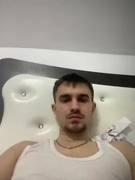 Snapshot of Demonpull69 chatting on 02-08-26, 05:05 Demonpull69 online show from 02-08-26, 05:05