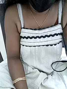 Tamil Vishalini online show from 02-06-25, 01:16