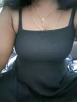 Tamil Vishalini online show from 09-18-25, 03:47