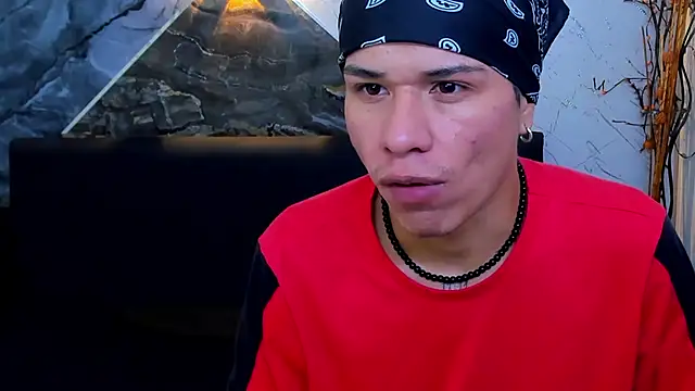 anyelo waller online show from 12-29-24, 08:26