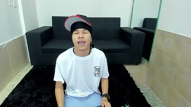 anyelo waller online show from 03-13-25, 04:12