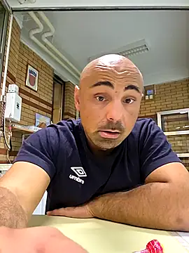 Insaneman1 online show from 10-22-25, 06:29