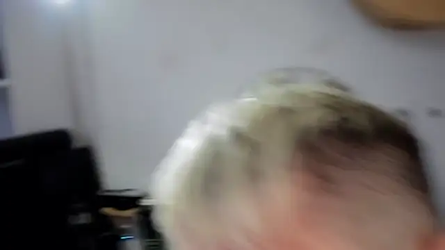 Trystan Spellman online show from 04-24-26, 05:48