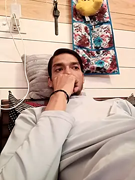 Snapshot of Tarun_0026 chatting on 11-03-25, 06:14 Tarun 0026 online show from 11-03-25, 06:14