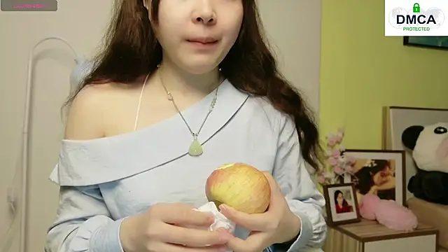 Chenjing0 online show from 03-02-25, 10:35