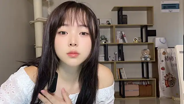 Chenjing0 online show from 10-04-25, 01:58