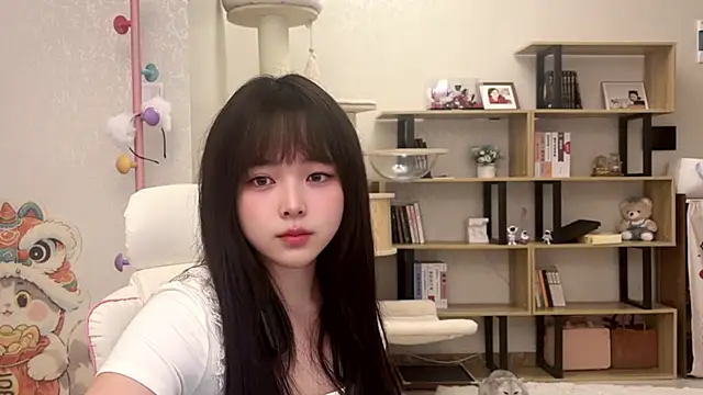 Snapshot of Chenjing0 chatting on 11-02-25, 02:52 Chenjing0 online show from 11-02-25, 02:52