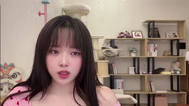 Snapshot of Chenjing0 chatting on 11-11-25, 03:34 Chenjing0 online show from 11-11-25, 03:34