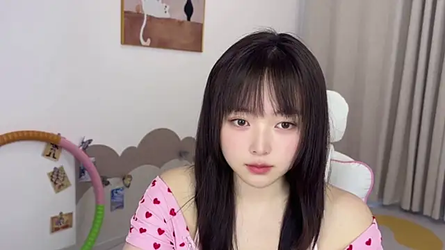 Chenjing0 online show from 04-11-26, 07:45