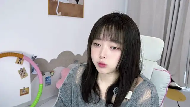 Chenjing0 online show from 04-12-26, 05:12