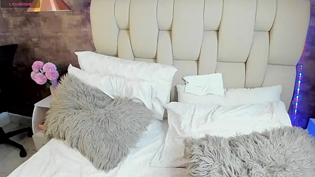 Scarlet lace online show from 03-01-25, 07:48