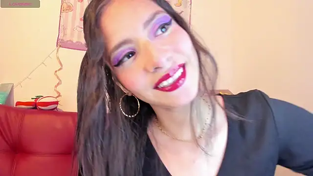 Snapshot of Misha_Lover chatting on 01-09-26, 01:52 Misha Lover online show from 01-09-26, 01:52