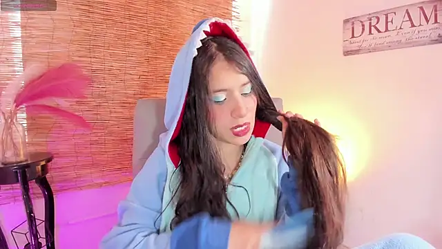 Misha Lover online show from 04-28-26, 09:20