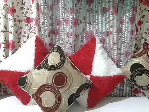 Snapshot of Sweet_Reshma chatting on 10-22-25, 03:23 Sweet Reshma online show from 10-22-25, 03:23