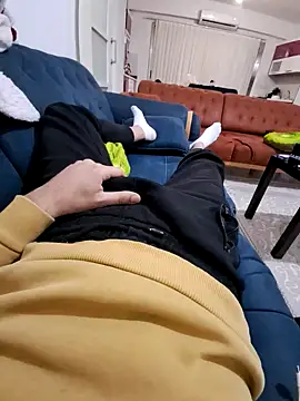 merty2233 online show from 01-05-25, 10:40