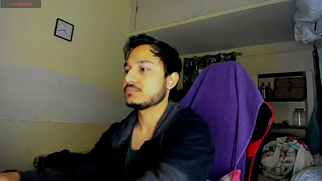 fuckkboy101 online show from 01-18-25, 11:00