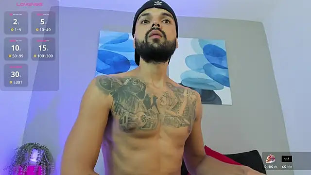 Snapshot of Emilio_Wolf chatting on 03-13-25, 09:05 Emilio Wolf online show from 03-13-25, 09:05