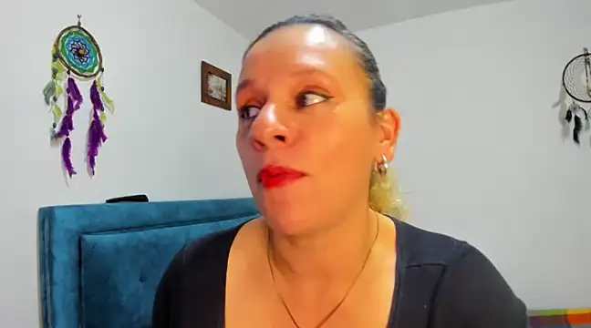 Snapshot of sofi_saliva2511 chatting on 02-24-25, 06:15 sofi saliva2511 online show from 02-24-25, 06:15