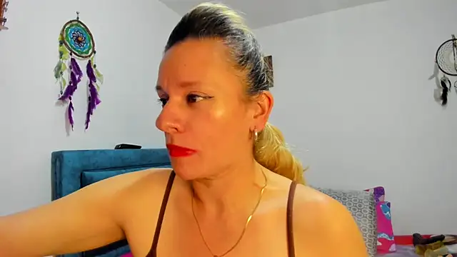 sofi saliva2511 online show from 03-21-25, 01:34