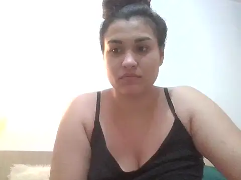 Snapshot of TheTopSecret chatting on 01-06-25, 08:18 TheTopSecret online show from 01-06-25, 08:18