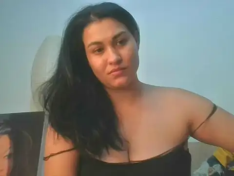 Snapshot of TheTopSecret chatting on 02-08-25, 11:45 TheTopSecret online show from 02-08-25, 11:45