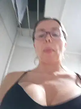 karina warthon online show from 07-02-26, 12:21