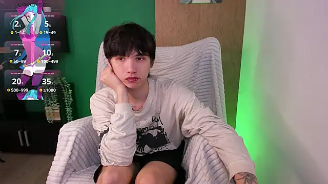 Snapshot of Tayller_Jonson chatting on 02-23-25, 10:06 Tayller Jonson online show from 02-23-25, 10:06