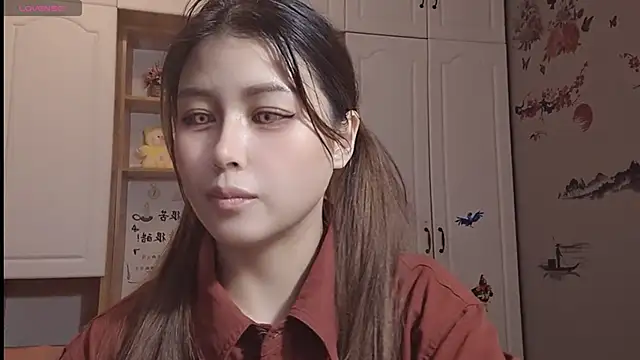 Snapshot of Lucky-xiuxiu chatting on 02-20-25, 03:23 Lucky-xiuxiu online show from 02-20-25, 03:23