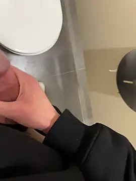 Snapshot of verici34 chatting on 02-03-26, 07:46 verici34 online show from 02-03-26, 07:46