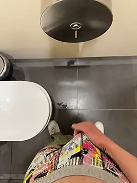 Snapshot of verici34 chatting on 03-02-26, 08:10 verici34 online show from 03-02-26, 08:10