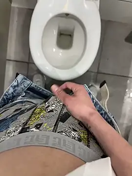 Snapshot of verici34 chatting on 04-12-26, 09:47 verici34 online show from 04-12-26, 09:47