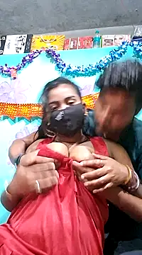 Snapshot of SEXY-CHAHAT chatting on 01-01-25, 03:35 SEXY-CHAHAT online show from 01-01-25, 03:35