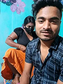 Snapshot of SEXY-CHAHAT chatting on 03-19-25, 03:40 SEXY-CHAHAT online show from 03-19-25, 03:40