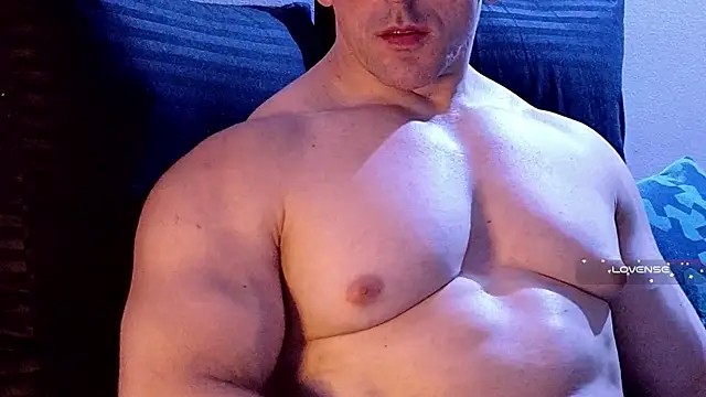 Snapshot of life_warrior chatting on 02-18-25, 12:04 life warrior online show from 02-18-25, 12:04