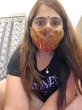 Snapshot of shreya1765 chatting on 09-25-25, 11:47 shreya1765 online show from 09-25-25, 11:47