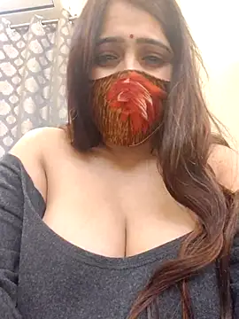 shreya1765 online show from 12-21-25, 04:36