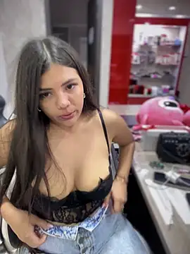 lia ros online show from 02-15-25, 09:16