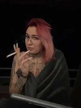 Mia-Fuchs online show from 01-14-25, 07:43