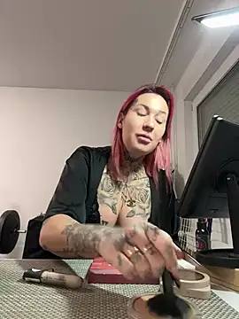 Mia-Fuchs online show from 02-17-25, 05:14