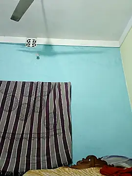  MilkyBar online show from 02-11-25, 07:16