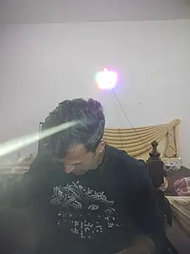 MAGNETICDADDY8 online show from 10-18-25, 09:59