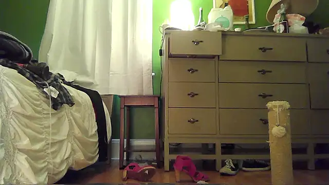 Snapshot of SadCatDaddy chatting on 11-25-25, 09:26 SadCatDaddy online show from 11-25-25, 09:26