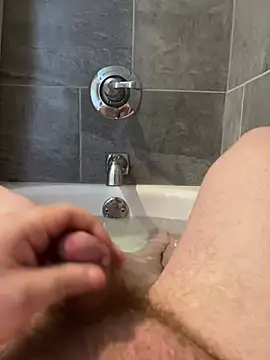 Snapshot of Ucsamiam chatting on 03-20-25, 08:31 Ucsamiam online show from 03-20-25, 08:31