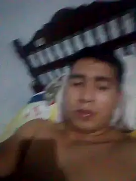 Snapshot of RODRI_POLLADURA chatting on 01-21-25, 01:18 RODRI POLLADURA online show from 01-21-25, 01:18