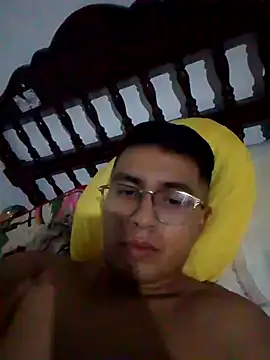 Snapshot of RODRI_POLLADURA chatting on 01-26-25, 05:45 RODRI POLLADURA online show from 01-26-25, 05:45