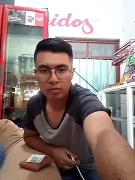 Snapshot of RODRI_POLLADURA chatting on 02-15-25, 10:52 RODRI POLLADURA online show from 02-15-25, 10:52