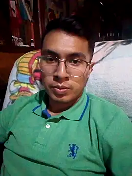 Snapshot of RODRI_POLLADURA chatting on 02-23-25, 04:07 RODRI POLLADURA online show from 02-23-25, 04:07